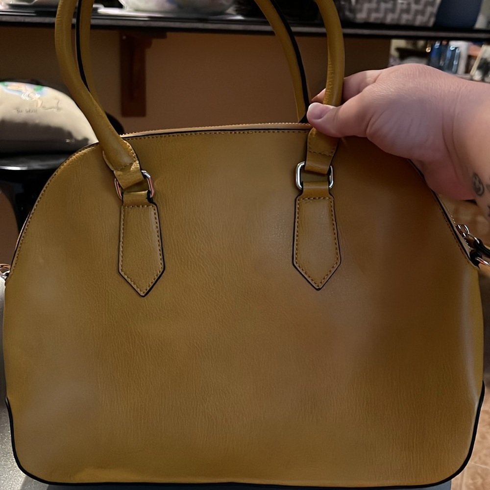 Apt. 9 Audrey Bow Dome Convertible Satchel in Mustard NWT - Picture 5 of 8